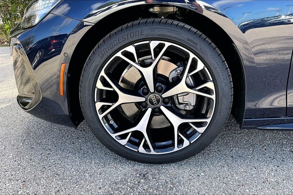 New 2026 Audi A6 Premium Plus image 13