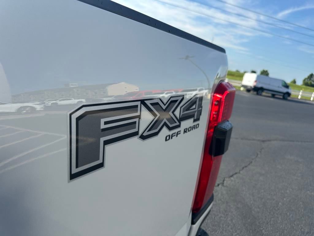 New 2025 Ford F350 Lariat w/ Lariat Ultimate Package image 58