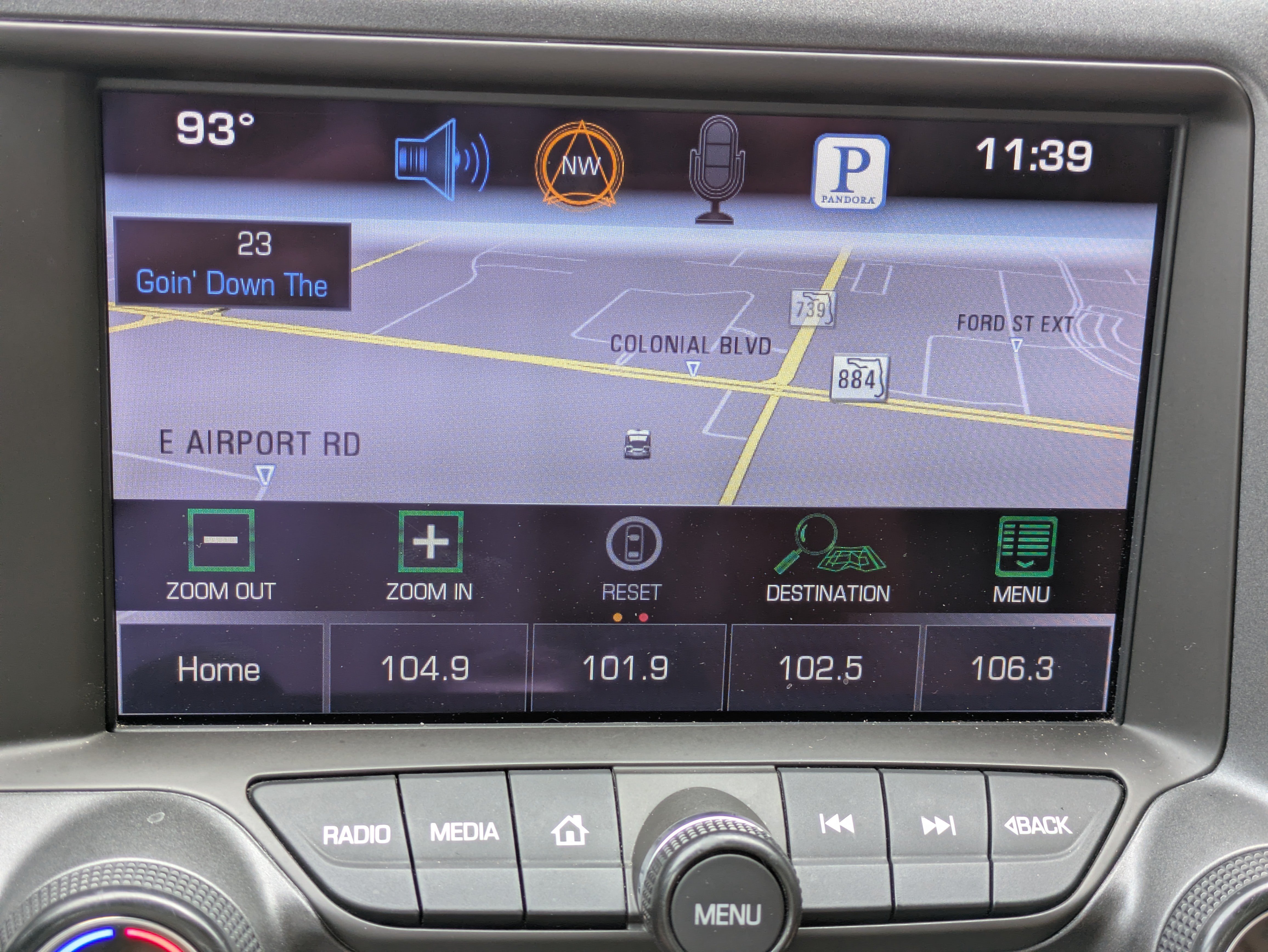 Used 2014 Chevrolet Corvette Stingray Coupe w/ 3LT Preferred Equipment Group RWD image 26