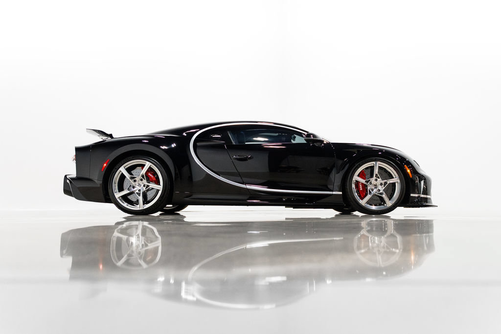 Used 2022 Bugatti Chiron Super Sport AWD/4WD image 4