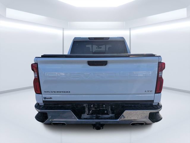 Used 2024 Chevrolet Silverado 1500 LTZ AWD/4WD image 4