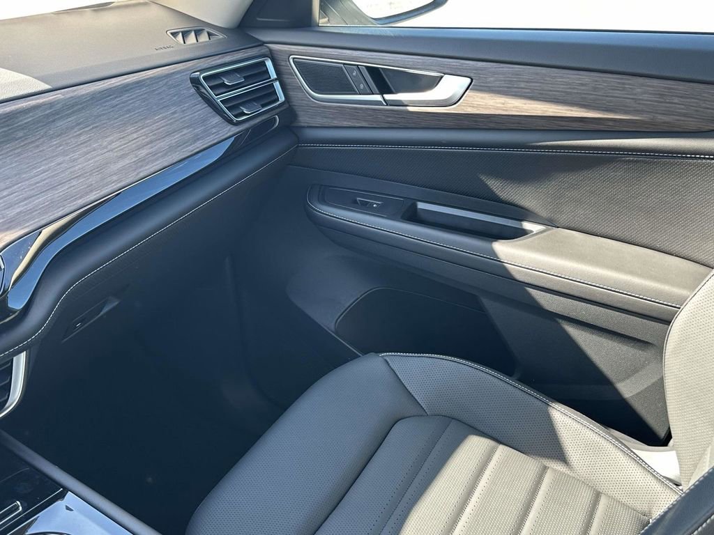 New 2026 Volkswagen Atlas SEL image 23