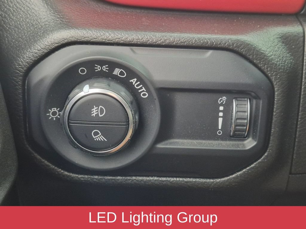 Used 2023 Jeep Gladiator Rubicon w/ LED Lighting Group AWD/4WD image 14