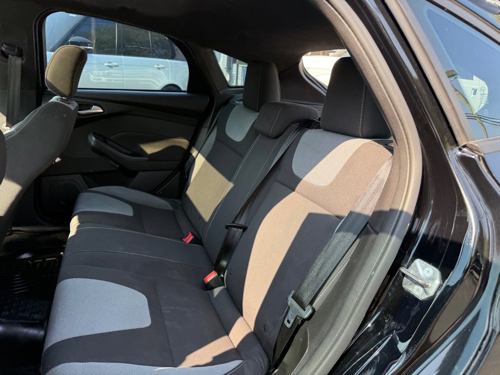Used 2017 Ford Focus ST w/ Equipment Group 401A FWD image 72