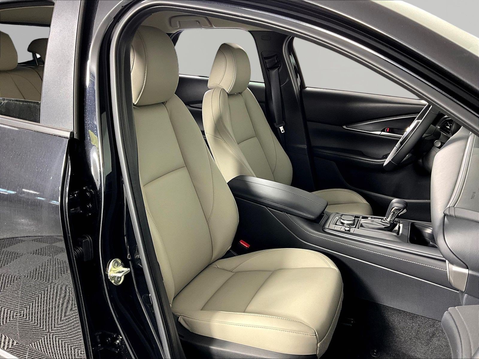 New 2026 MAZDA CX-30 AWD 2.5 S w/ Select Sport Pkg image 18