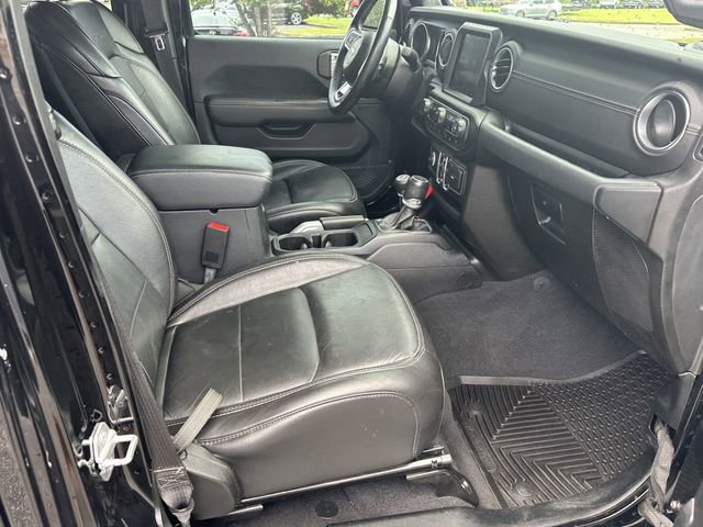Used 2020 Jeep Gladiator Overland image 13