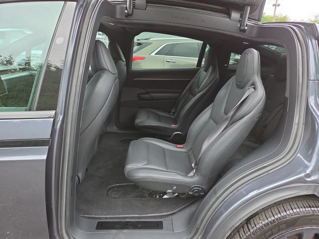 Used 2022 Tesla Model X AWD/4WD image 16