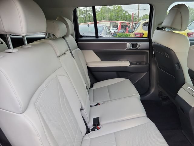 Used 2024 Hyundai Santa Fe SEL FWD image 33