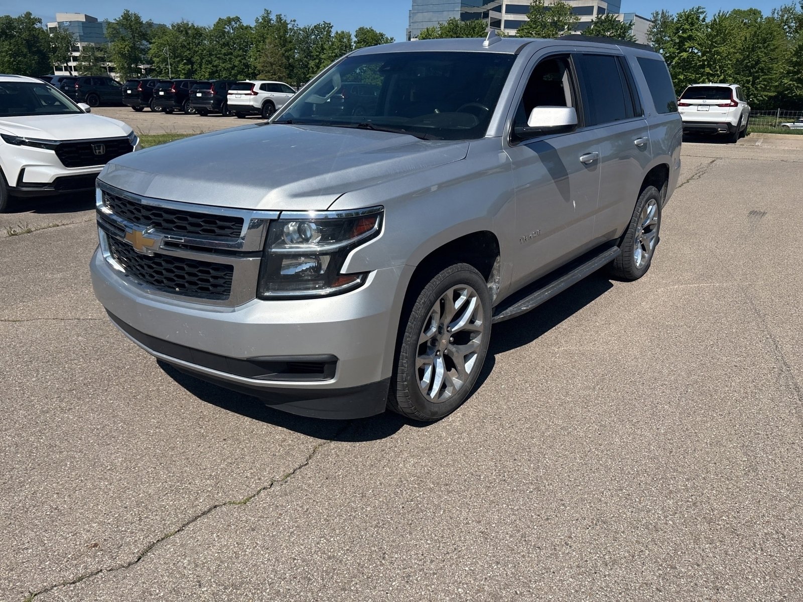 Used 2018 Chevrolet Tahoe LT AWD/4WD image 15