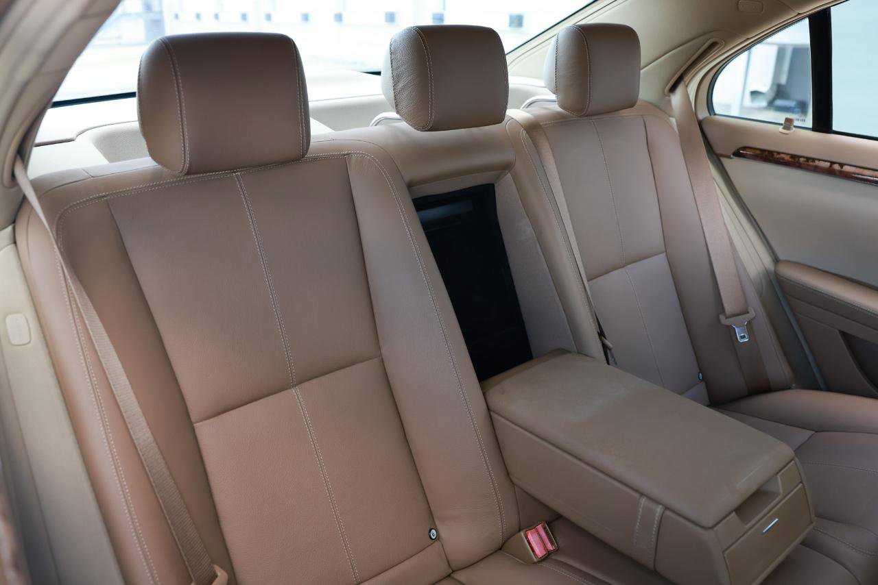 Used 2007 Mercedes-Benz S 550 image 12