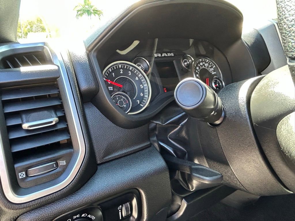 Certified 2025 RAM 1500 Big Horn image 18
