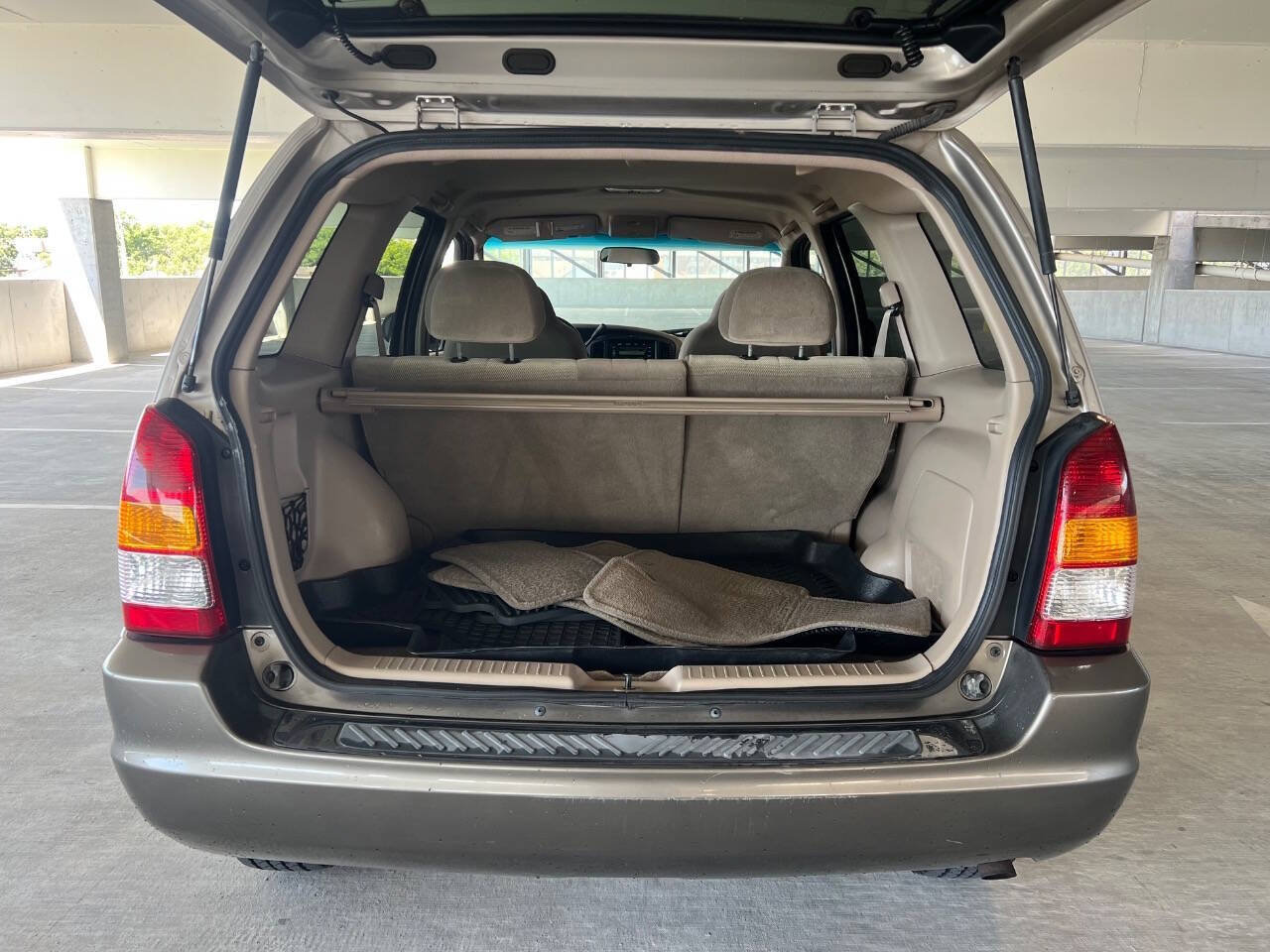 Used 2001 MAZDA Tribute LX AWD/4WD image 17