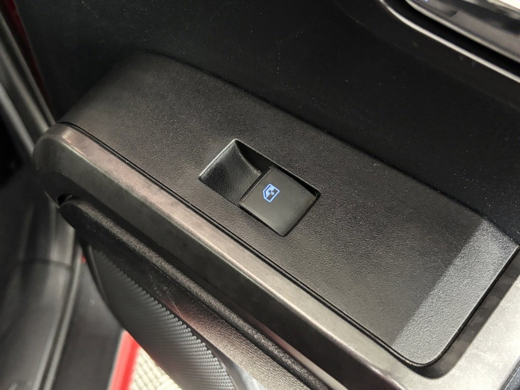 Used 2017 Toyota Tacoma TRD Off-Road w/ Tow Package image 44