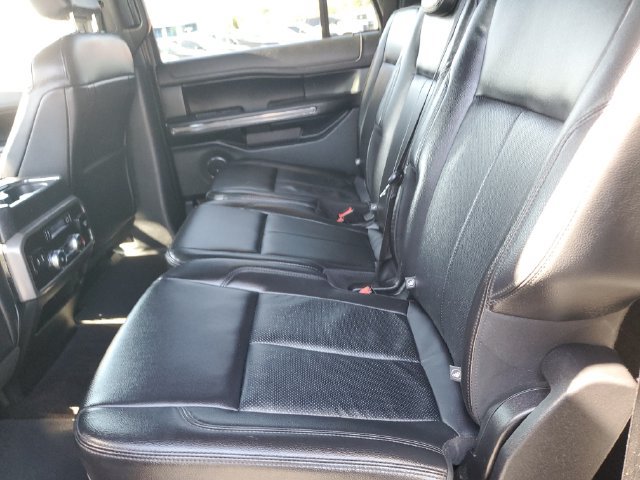 Used 2020 Ford Expedition Max XLT w/ Equipment Group 202A AWD/4WD image 14