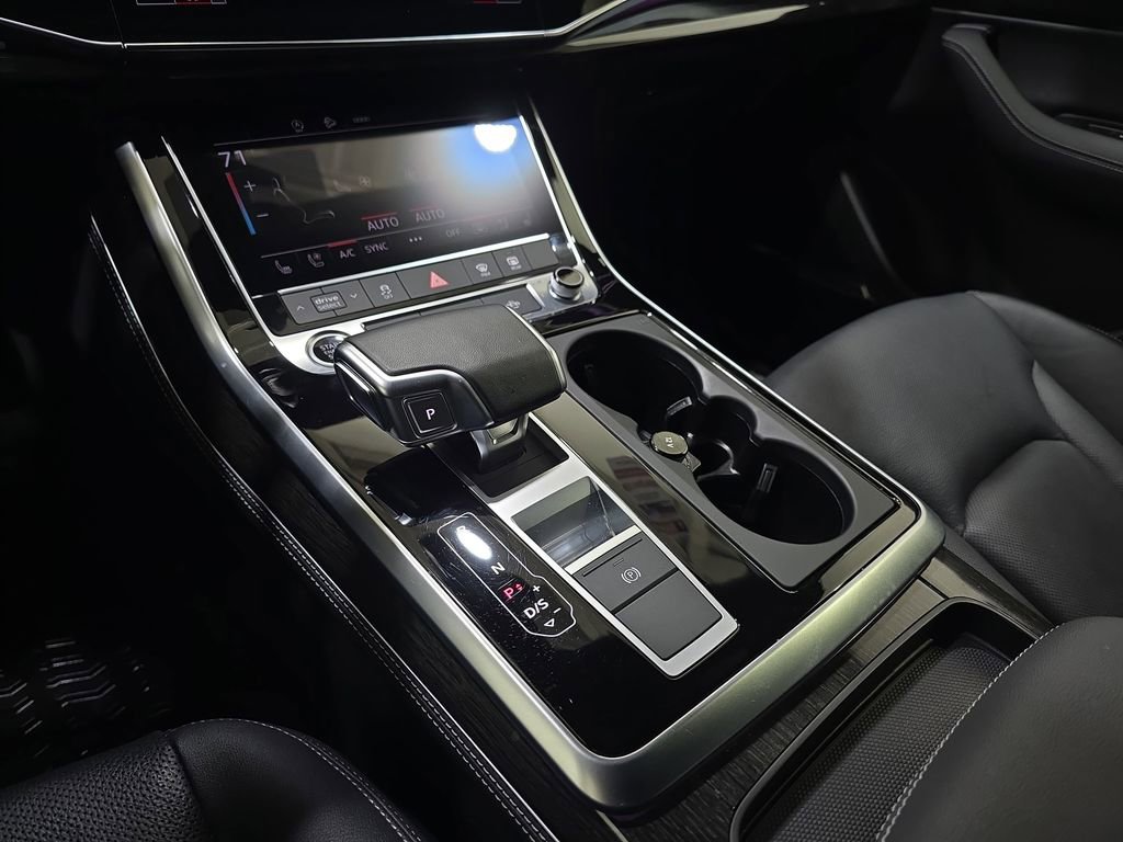 Used 2025 Audi Q7 2.0T Premium Plus w/ Premium Plus Package image 28
