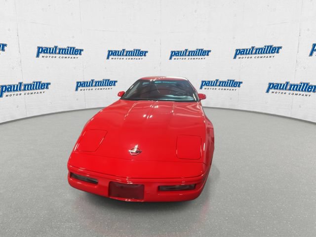 Used 1996 Chevrolet Corvette Coupe RWD image 4