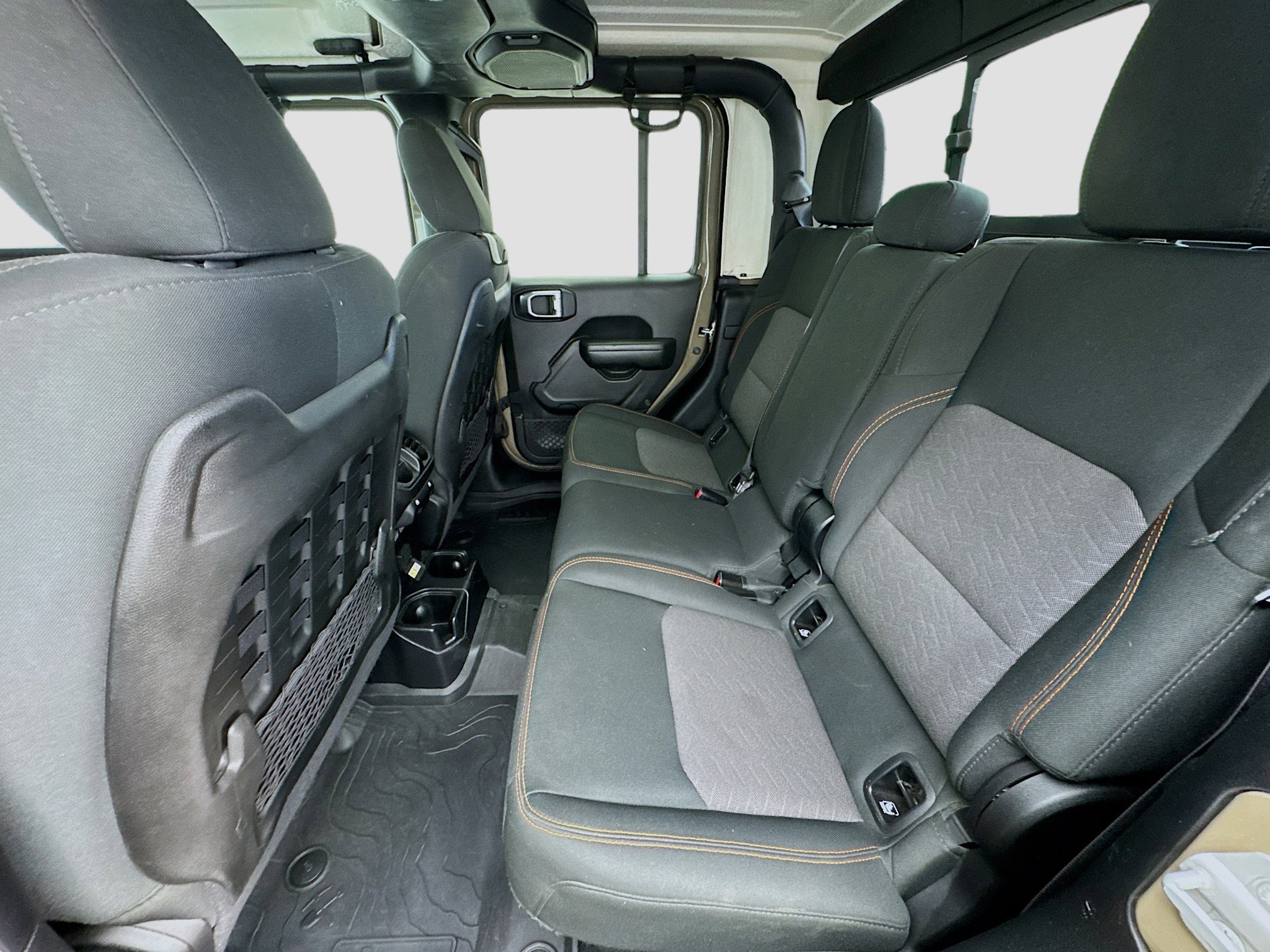 Used 2020 Jeep Gladiator Mojave w/ Trailer Tow Package image 15