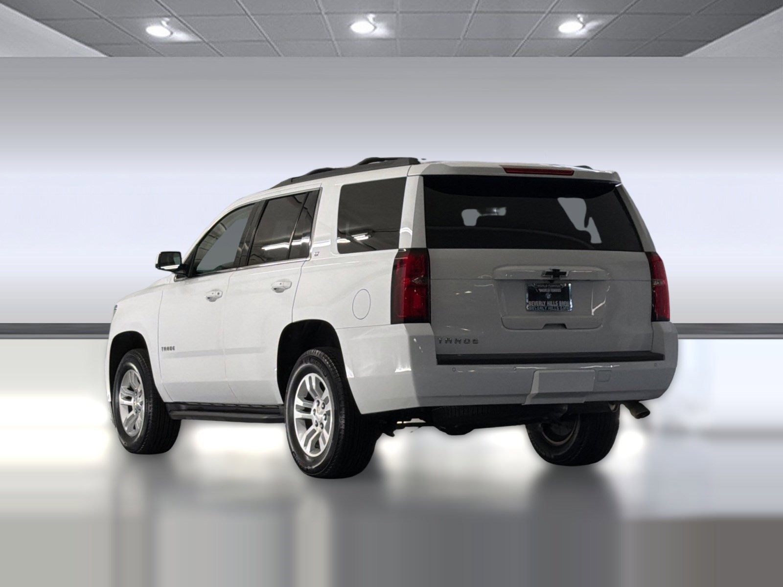Used 2016 Chevrolet Tahoe LT image 3
