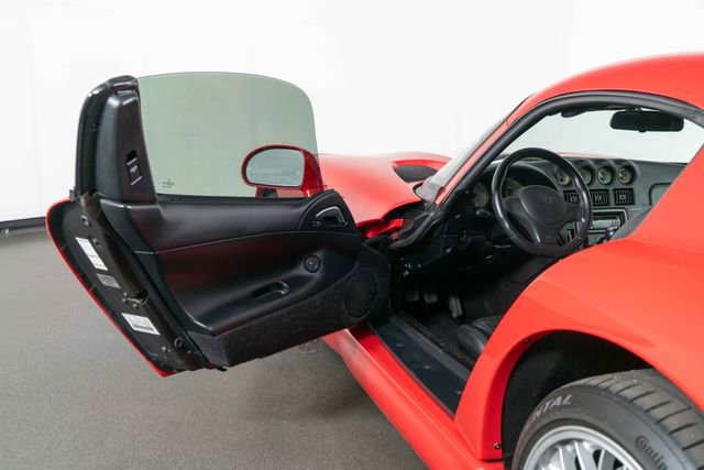 Used 2002 Dodge Viper GTS RWD image 14