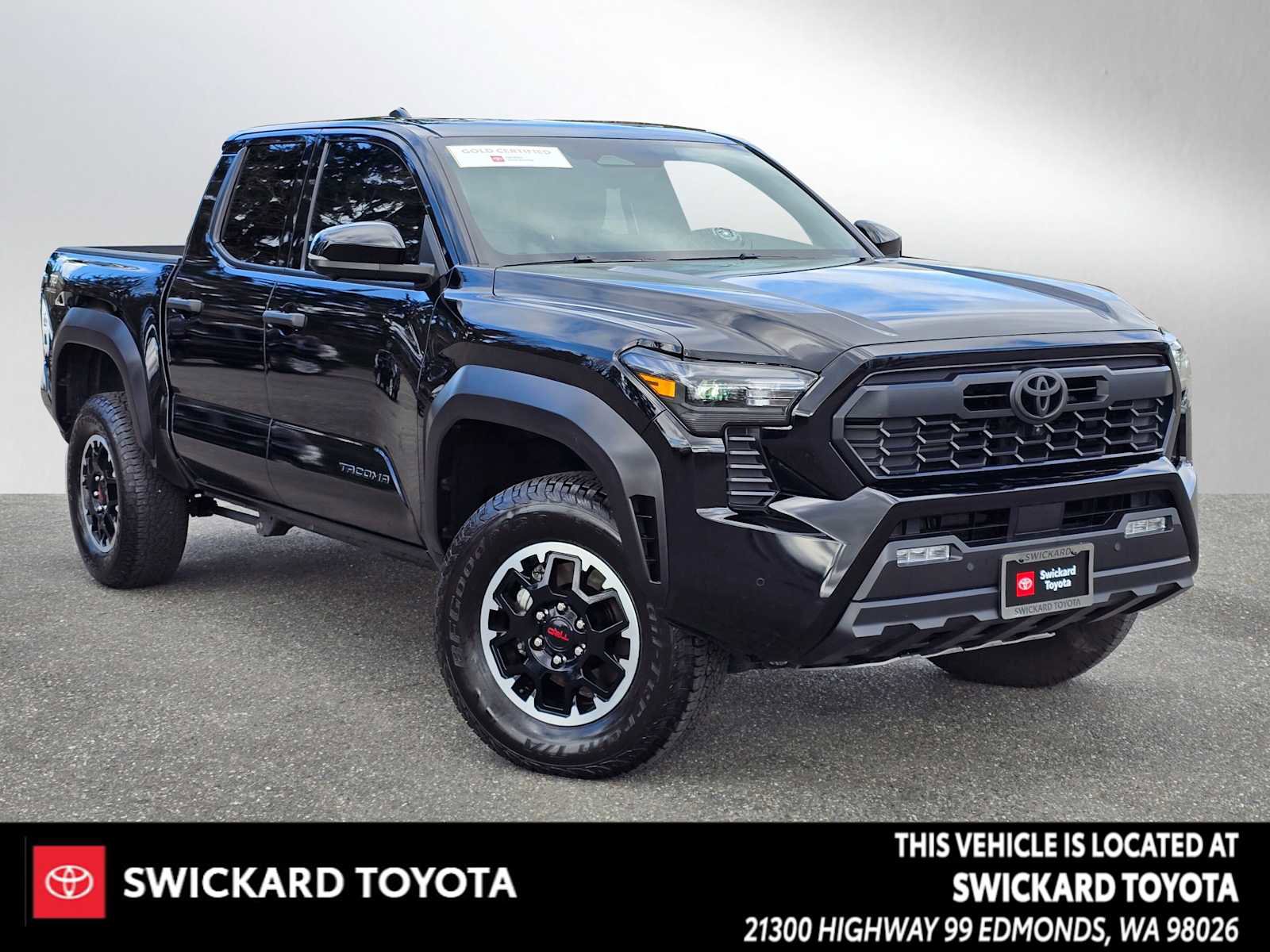 Used 2025 Toyota Tacoma TRD Off-Road w/ TRD Off Road Premium Package image 1