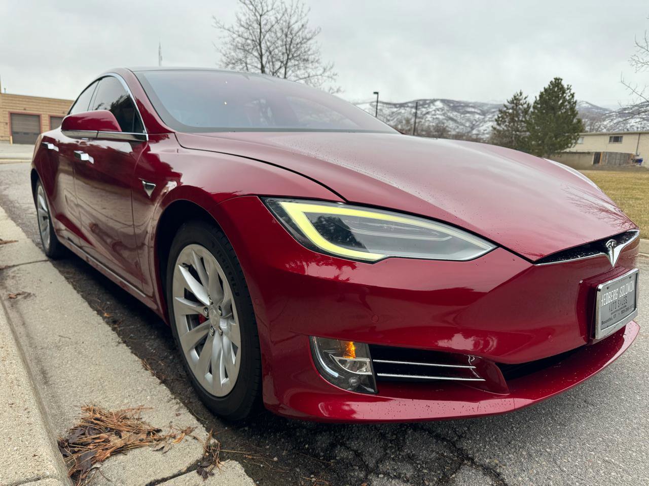 Used 2019 Tesla Model S Performance image 5