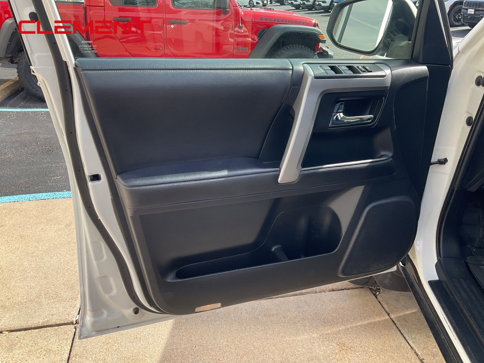 Used 2022 Toyota 4Runner SR5 RWD image 18