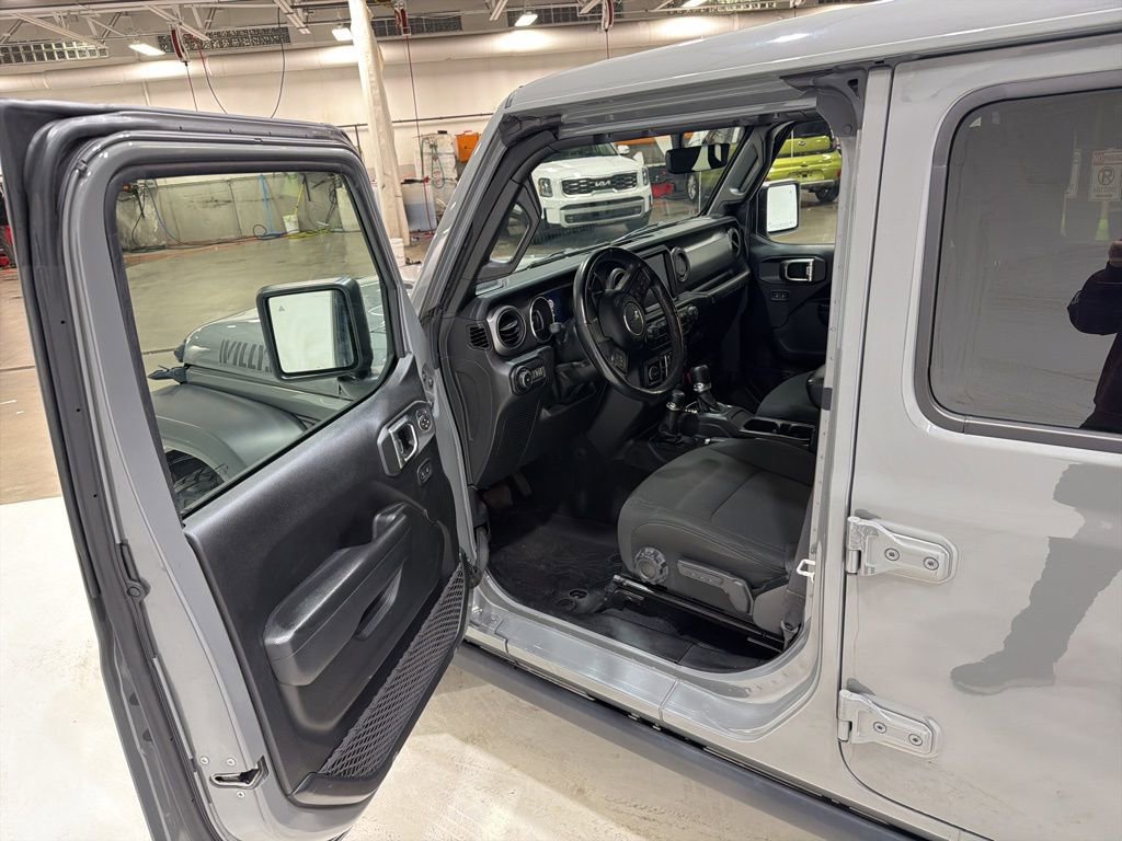 Used 2022 Jeep Wrangler Unlimited Sport image 13