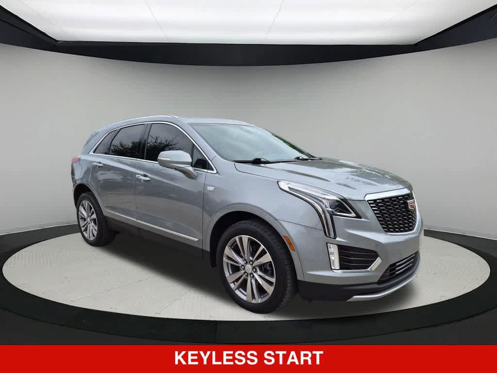Used 2024 Cadillac XT5 Premium Luxury w/ LPO, Floor Liner Package AWD/4WD image 9