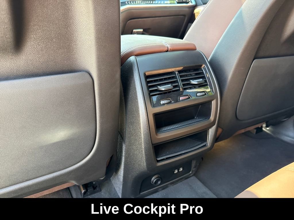 Used 2024 BMW X5 xDrive40i w/ M Sport Package image 26