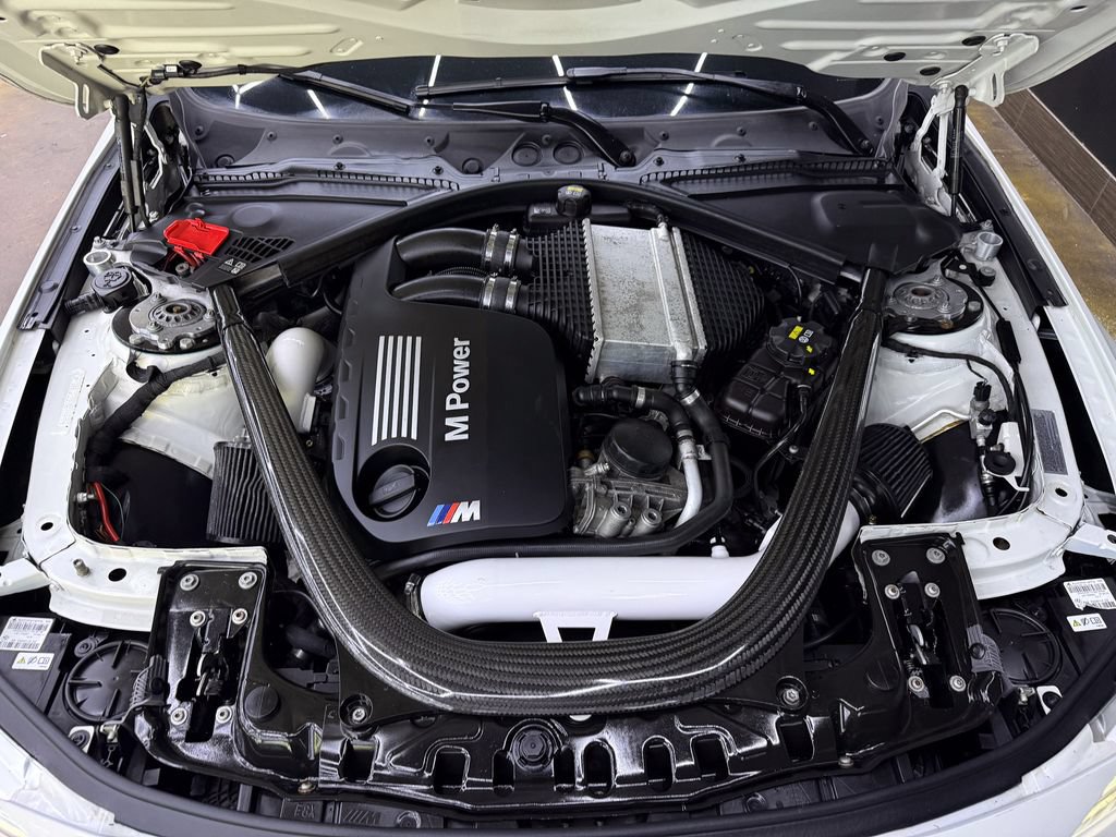 Used 2016 BMW M3 RWD image 27