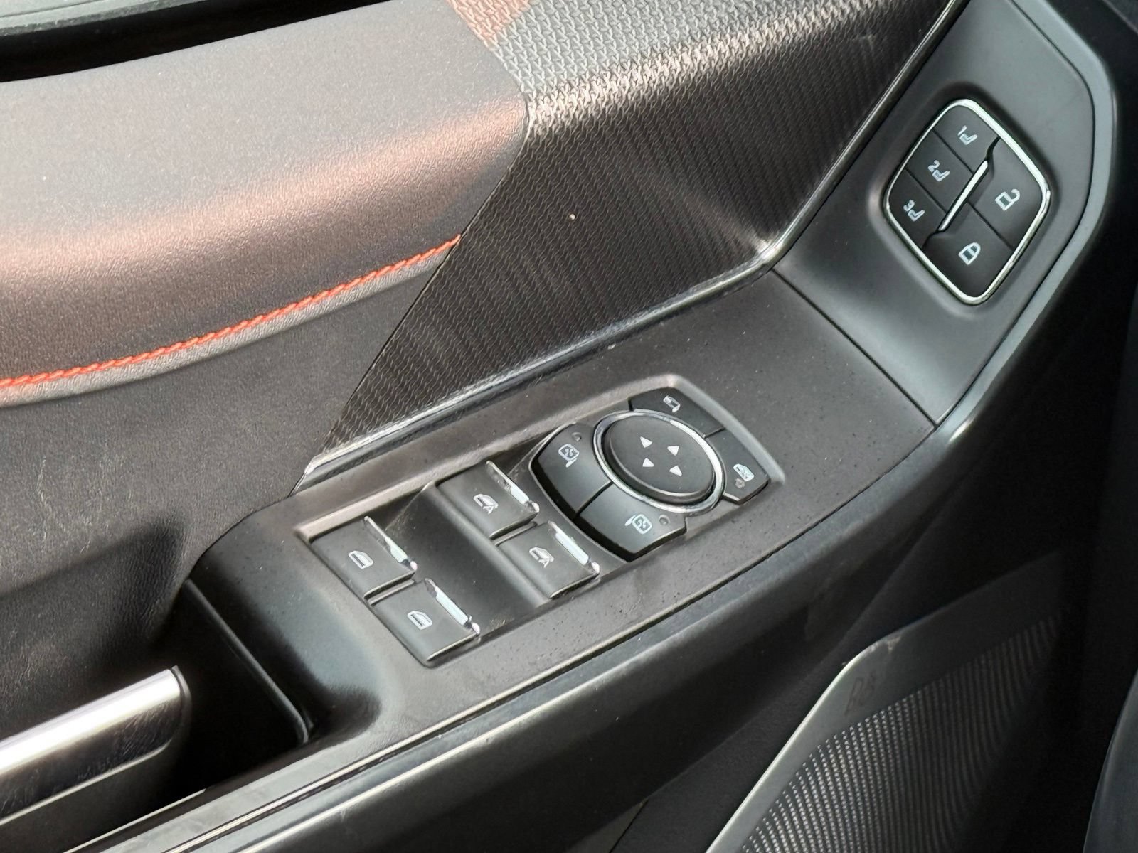 Used 2024 Ford F150 Raptor AWD/4WD image 37