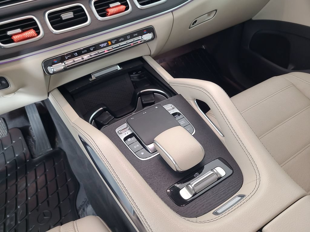 Used 2020 Mercedes-Benz GLS 450 4MATIC image 17