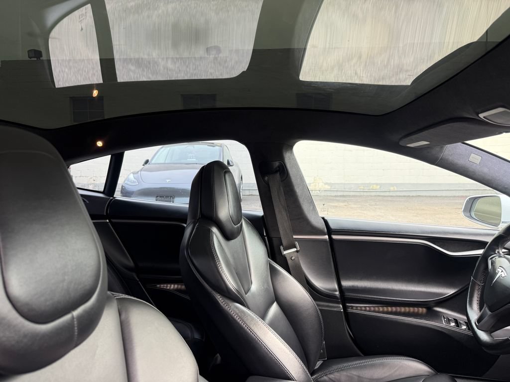 Used 2018 Tesla Model S 75D AWD/4WD image 4