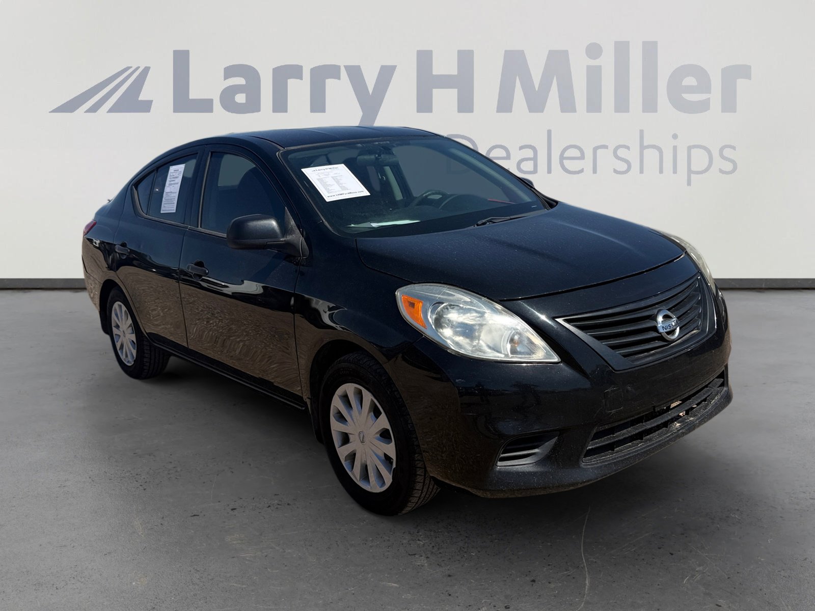 Used 2014 Nissan Versa S Plus image 7