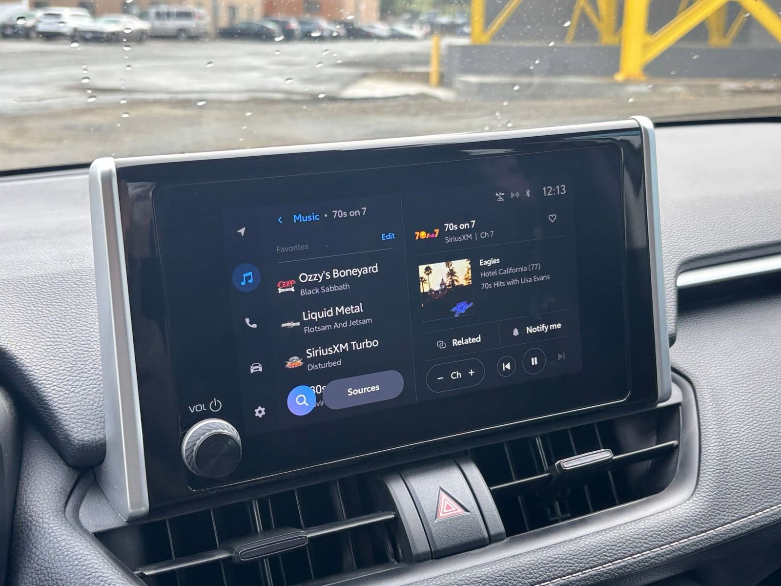 Used 2025 Toyota RAV4 XLE image 20