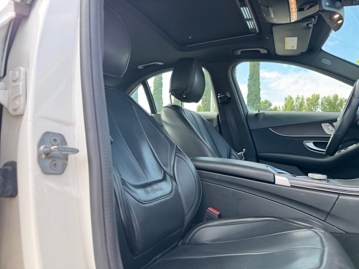 Used 2019 Mercedes-Benz C 300 Sedan w/ Premium Package image 19