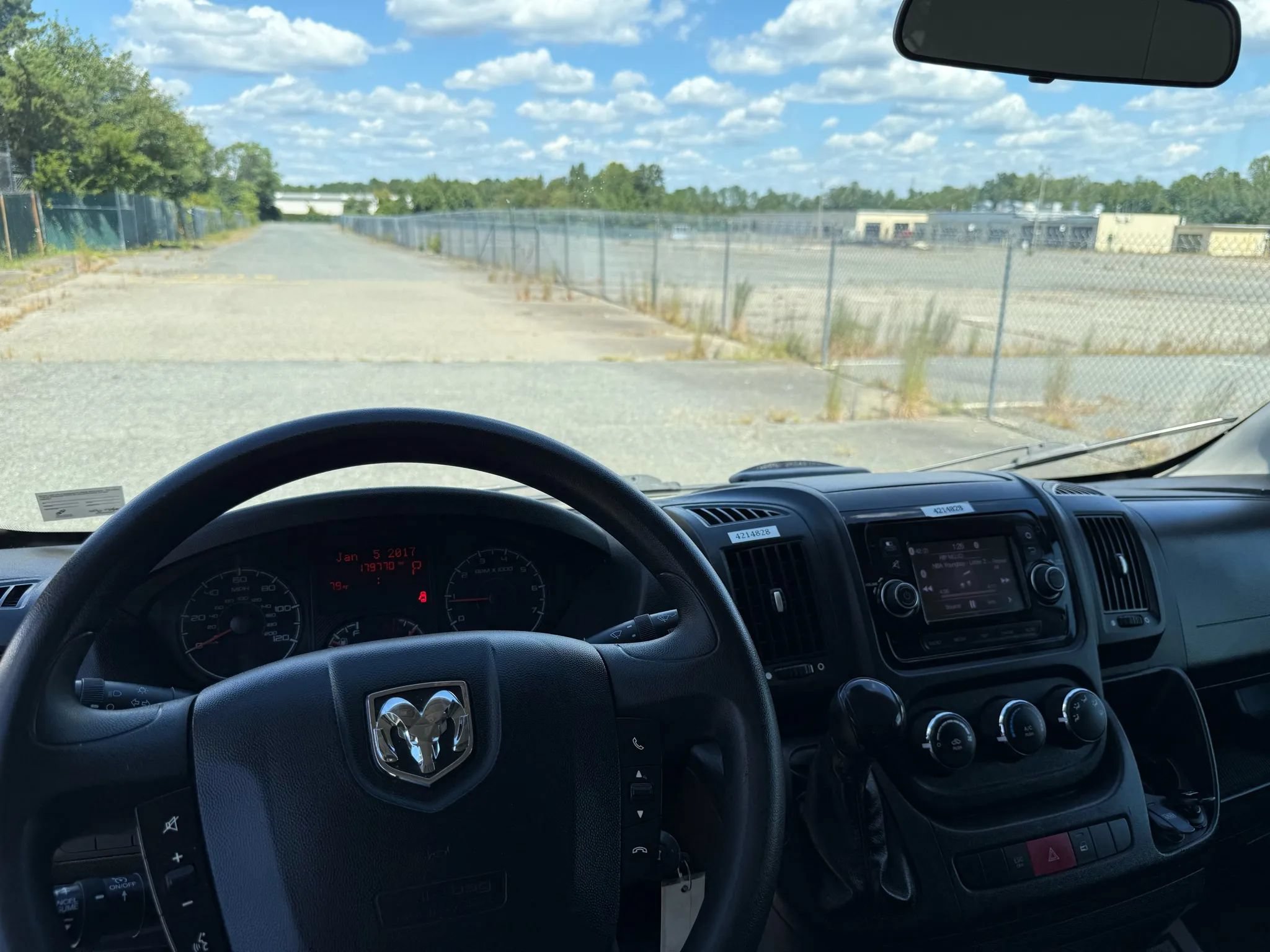 Used 2020 RAM ProMaster 1500 FWD image 32