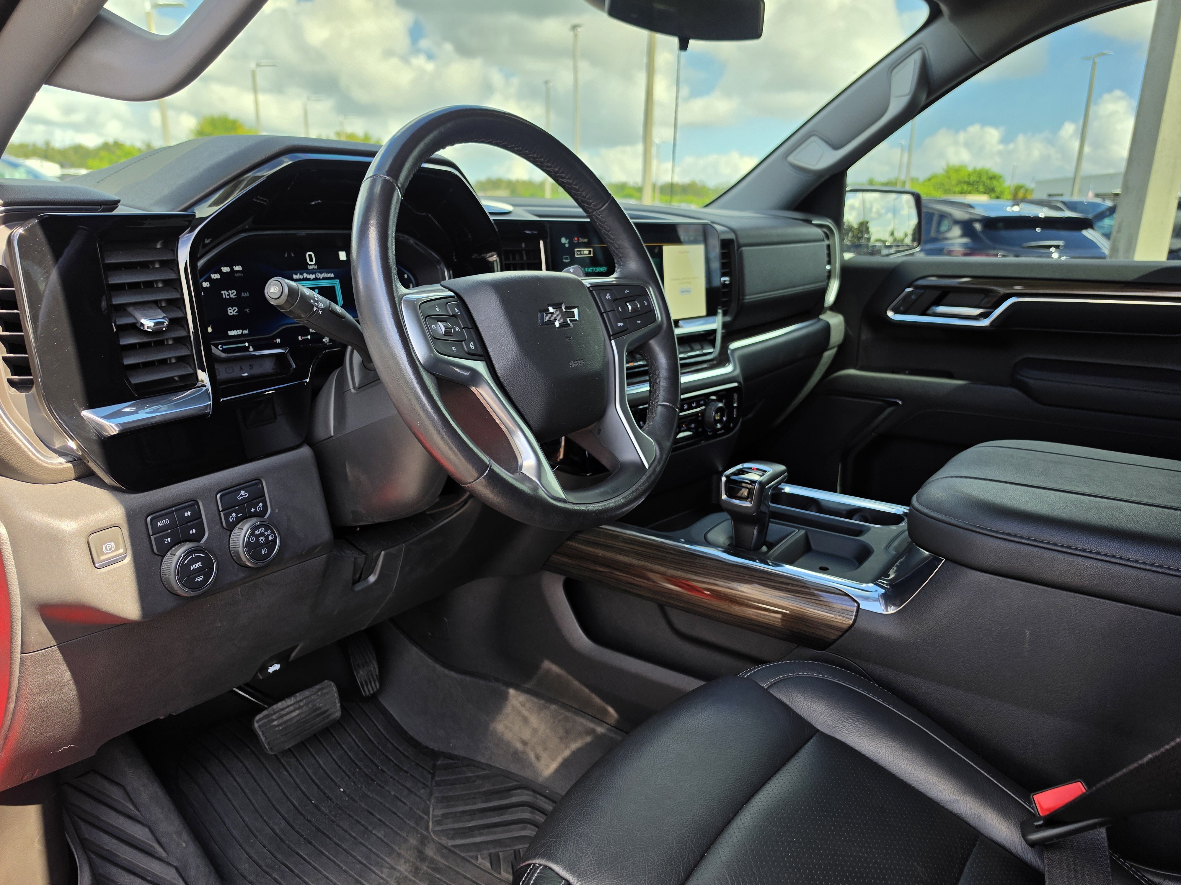 Used 2023 Chevrolet Silverado 1500 LT Trail Boss w/ Protection Package AWD/4WD image 14