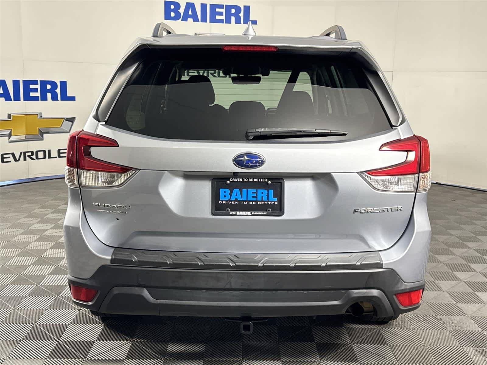 Used 2020 Subaru Forester Premium w/ Popular Package #1 AWD/4WD image 4