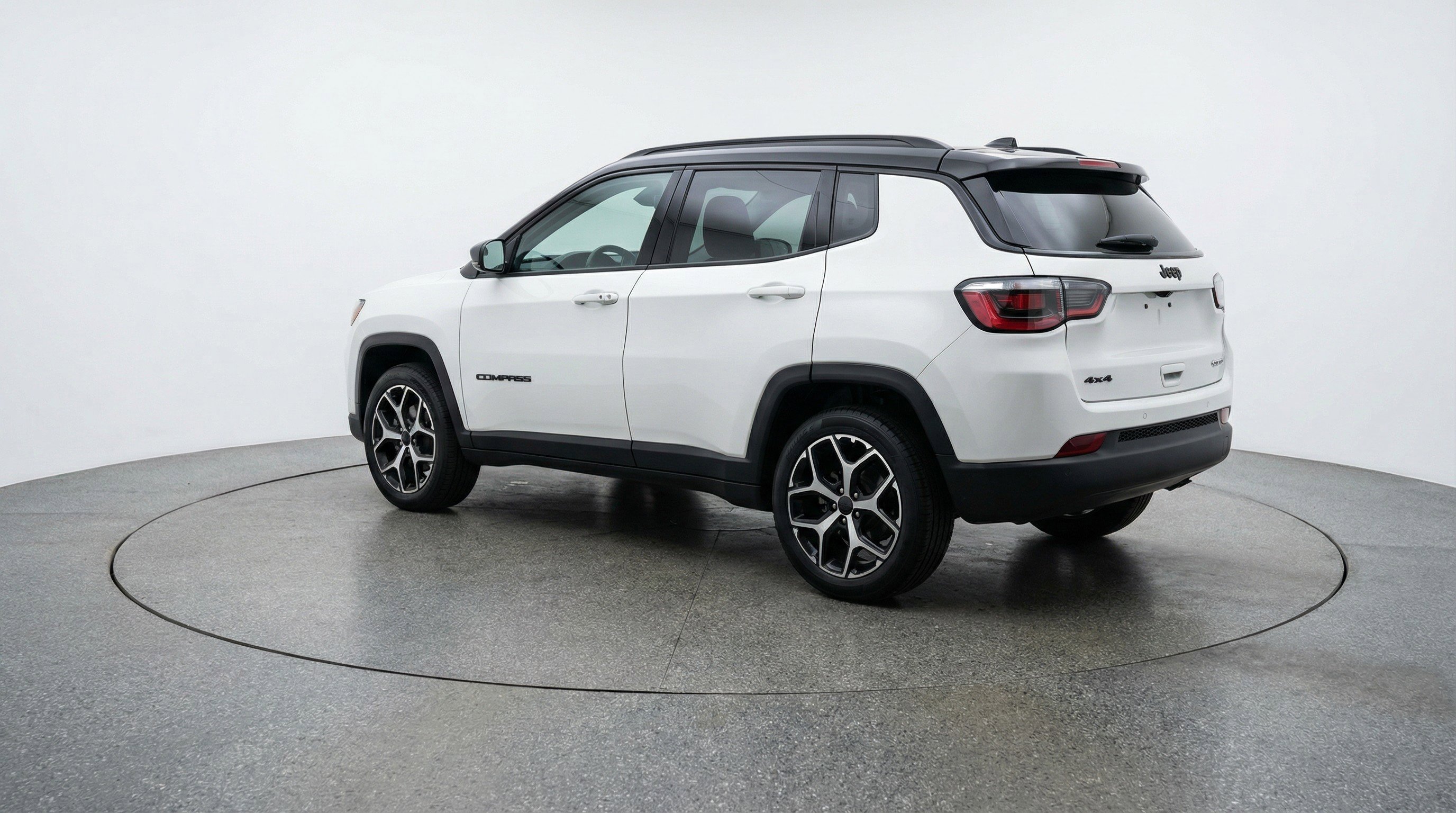 Used 2025 Jeep Compass Limited image 6