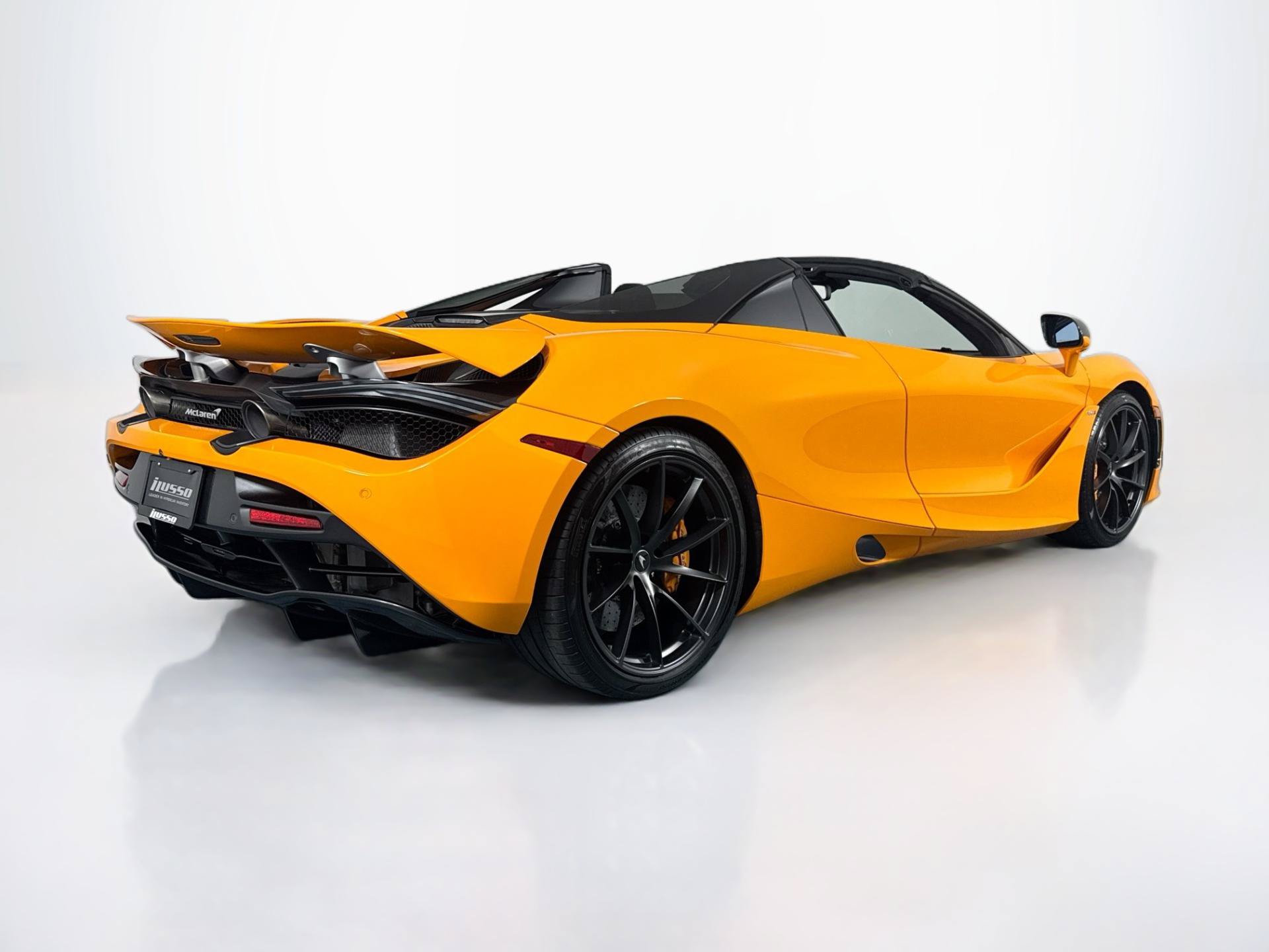 Used 2022 McLaren 720S Spider RWD image 5