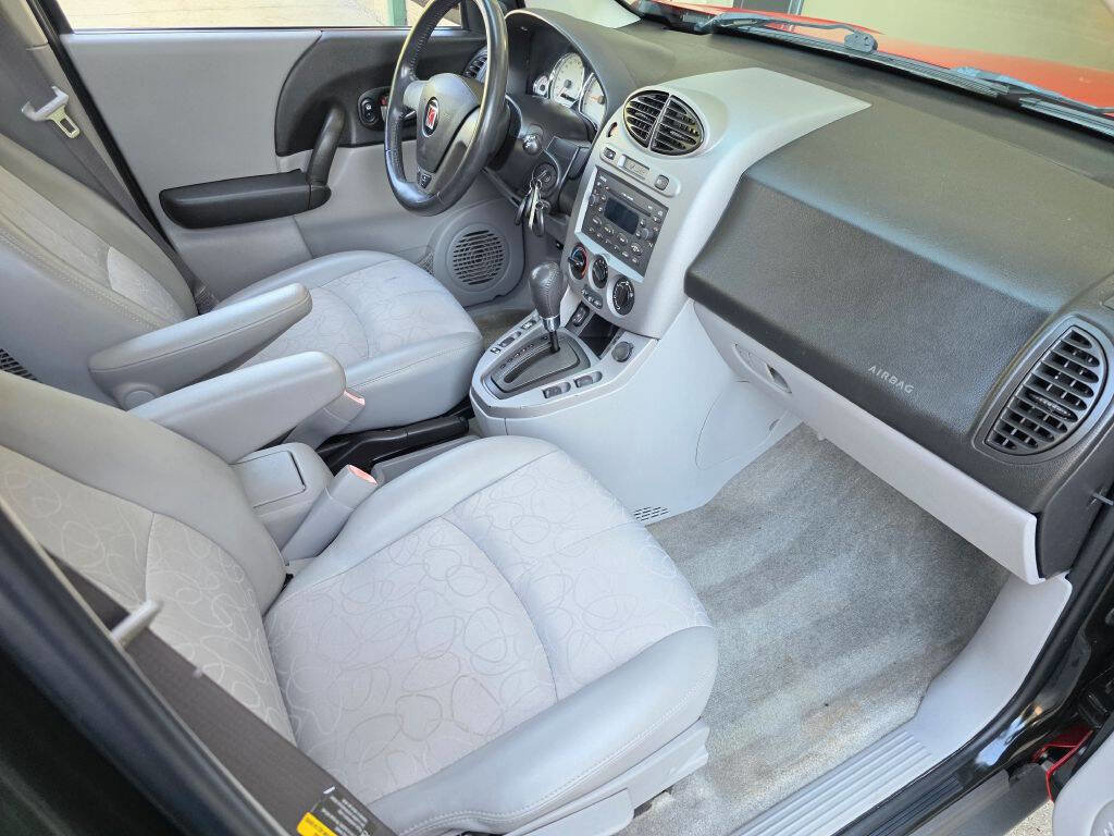 Used 2004 Saturn Vue AWD V6 w/ Comfort Pkg image 15