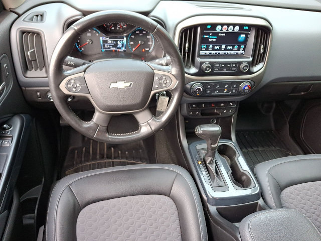 Used 2017 Chevrolet Colorado Z71 AWD/4WD image 18
