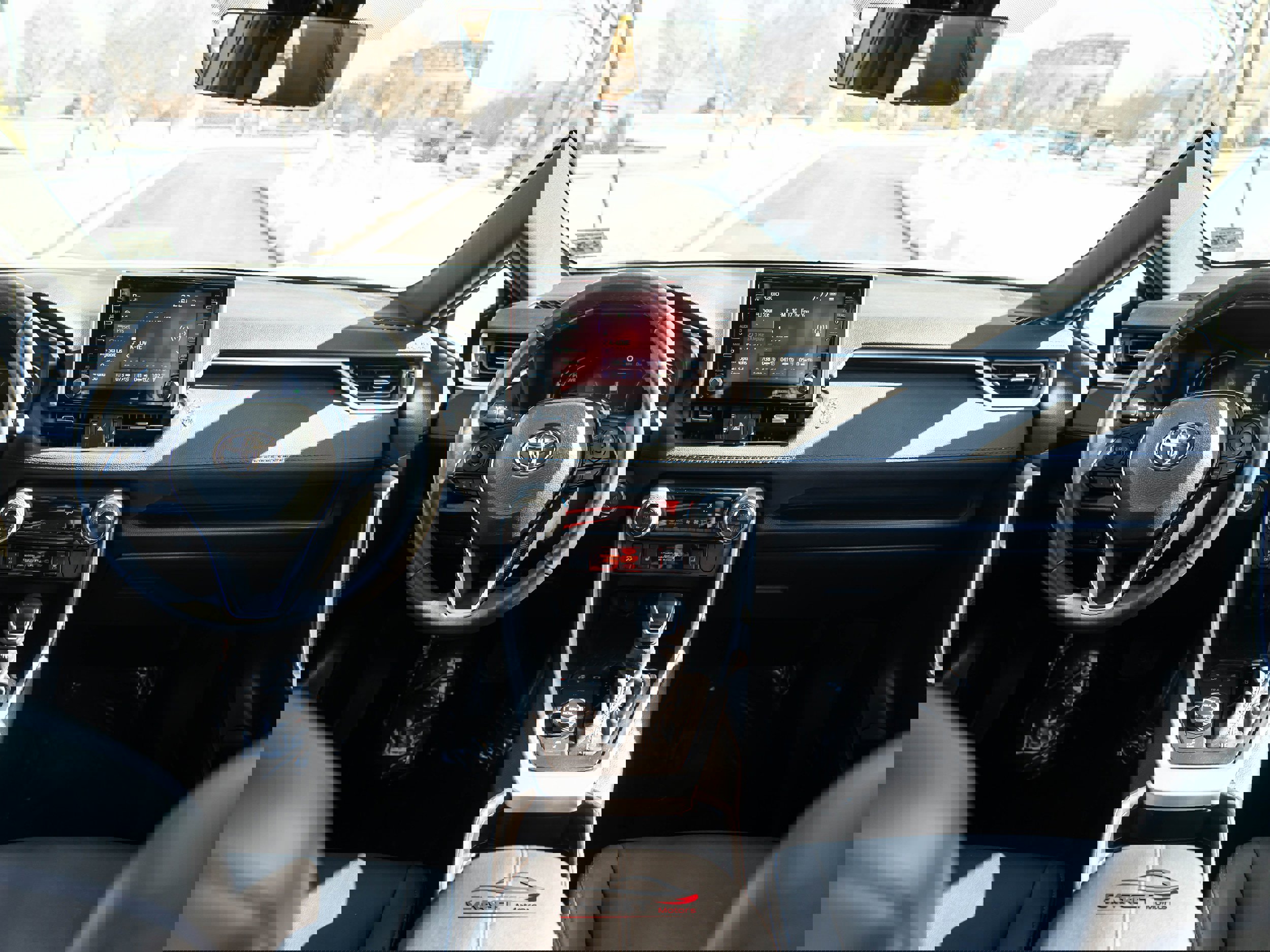 Used 2021 Toyota RAV4 XSE image 15