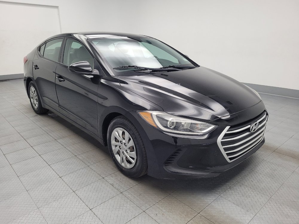 Used 2018 Hyundai Elantra SE FWD image 13
