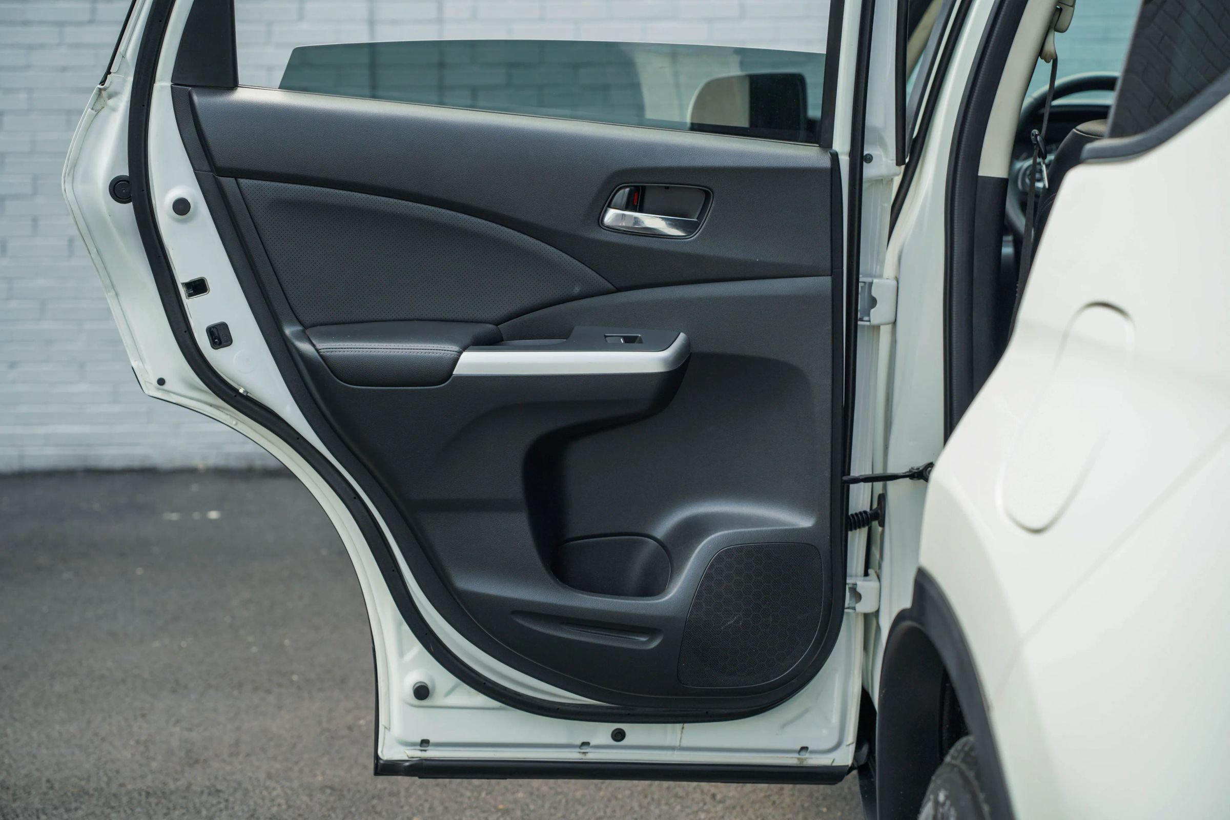 Used 2016 Honda CR-V EX-L image 27