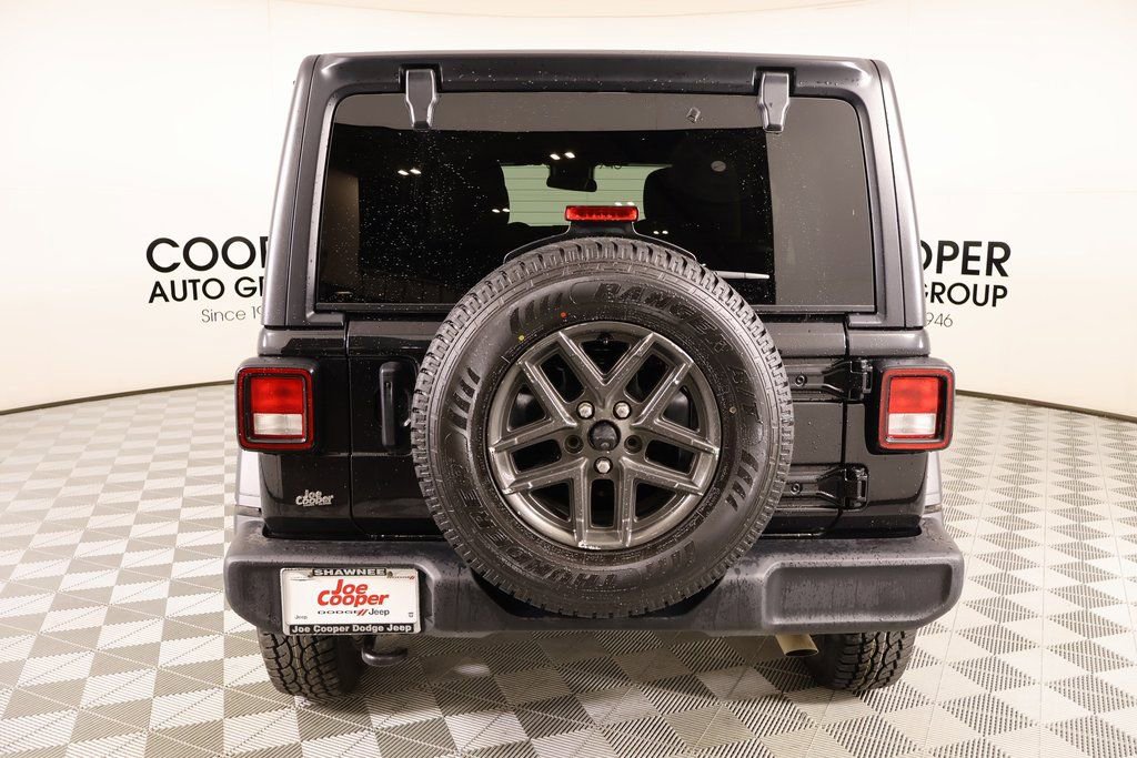 Used 2024 Jeep Wrangler Unlimited Sport w/ Convenience Group image 21