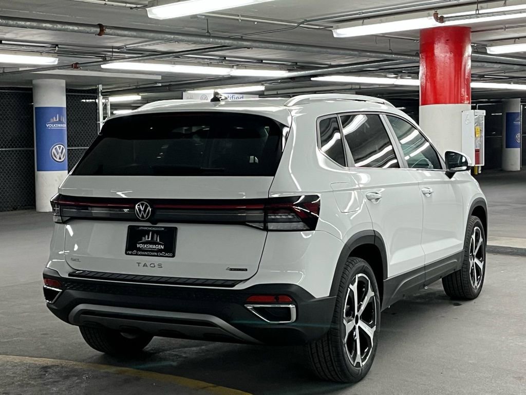 New 2026 Volkswagen Taos SEL image 6