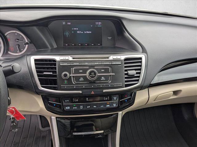 Used 2017 Honda Accord LX image 13