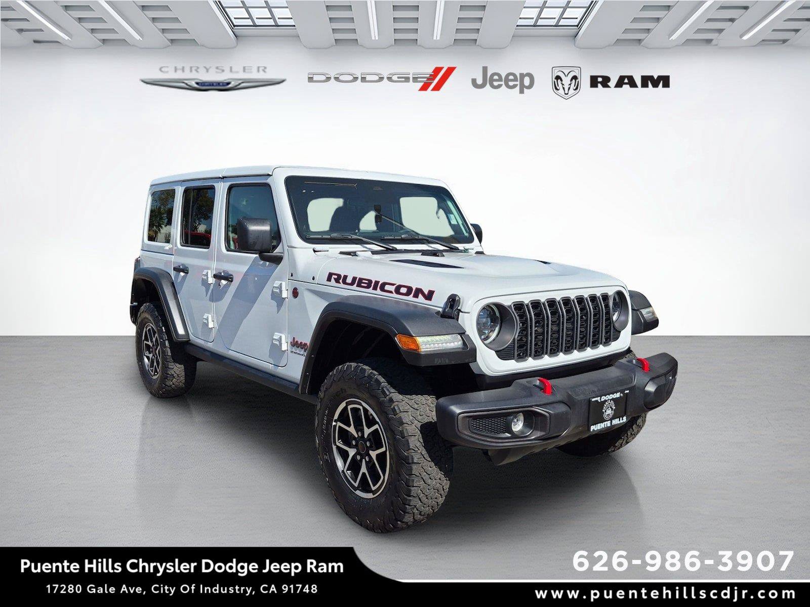 Certified 2025 Jeep Wrangler Unlimited Rubicon AWD/4WD image 1